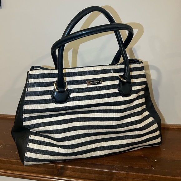 kate spade Handbags - Kate Spade Striped Tote Bag